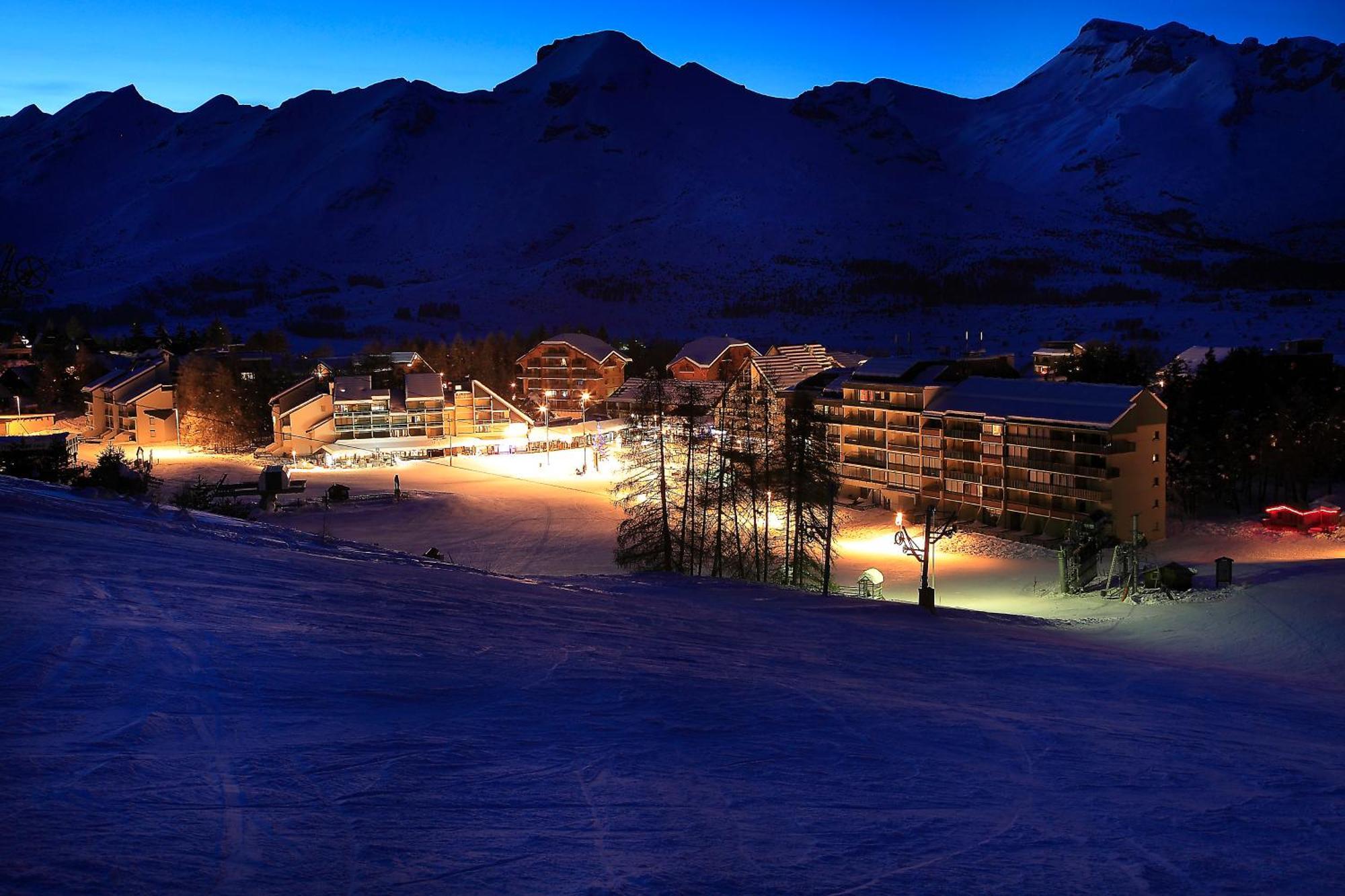 Sunweb Hotel L'Ecrin Des Neiges La Joue du Loup Εξωτερικό φωτογραφία